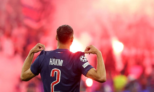 Hakimi lập công, PSG dẫn trước Inter Milan trong trận chung kết Champions League