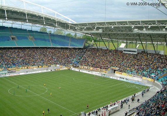 Red Bull Arena Leipzig: Sự hồi sinh ngoạn mục của một biểu tượng bóng đá Đông Đức
